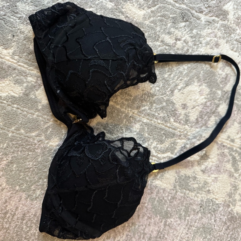 Victoria's Secret Black Lace Underwire Bra